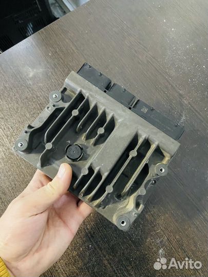 Блок управления двигателем Camry 70 USA