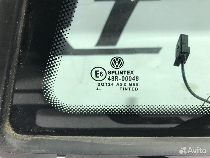 Форточка задняя правая Volkswagen Passat B5+