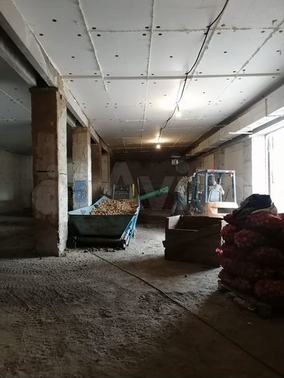 Склад, 656.1 м²