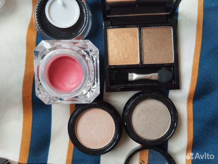 Тени, румяна-помада, блеск для губ Zuii Organic