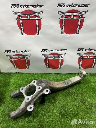 Кулак поворотный передний левый Lexus Is250 GSE20