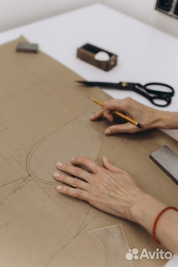 Портной закройщик швея