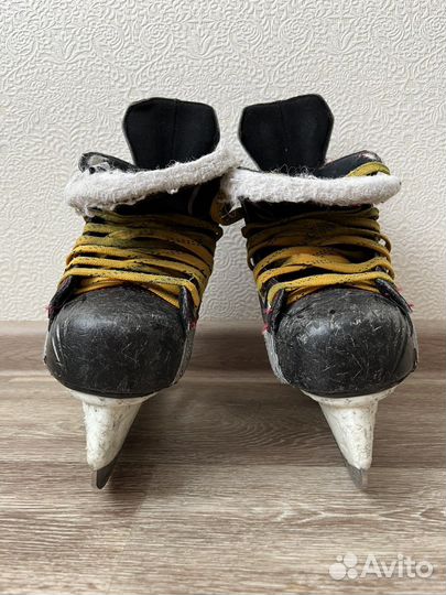 Коньки детские хоккейные Bauer vapor X200