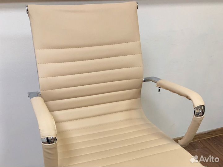 Компьютерное кресло urban