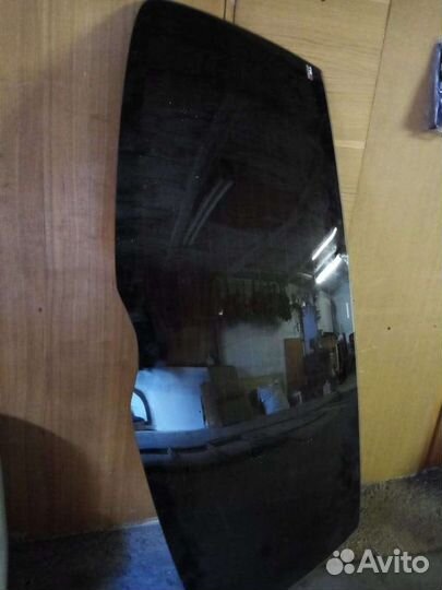 Стекло багажника Тойота корола Филдер к.141