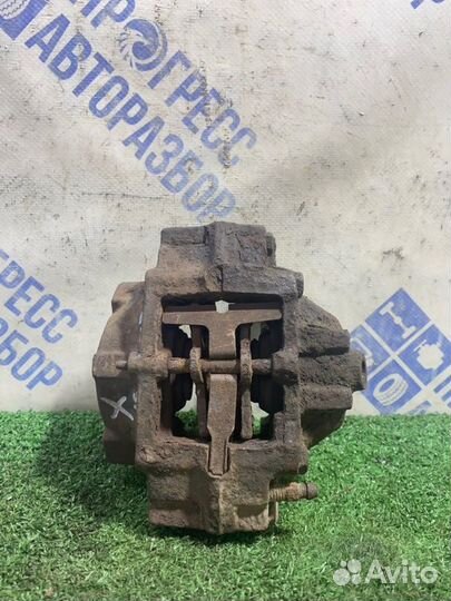 Суппорт задний правый Mercedes-Benz Clk 230