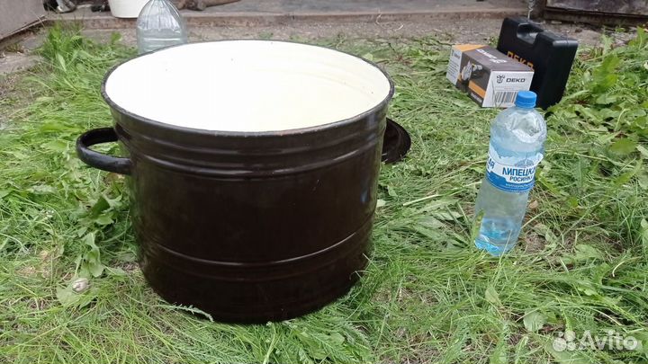 Кастрюля эмалированная 40 литров