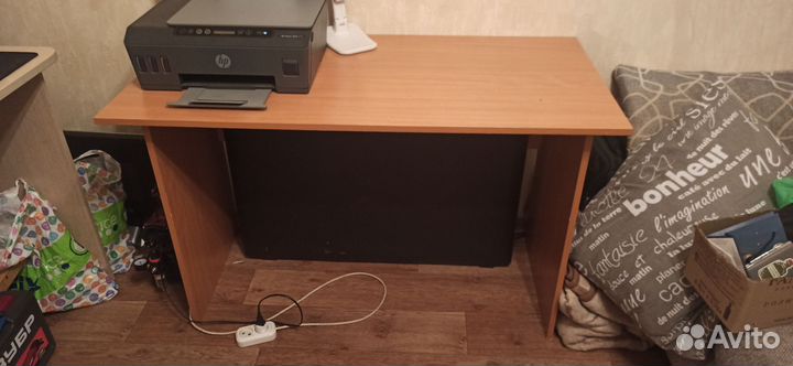 Письменный стол