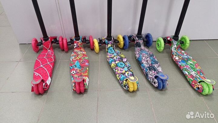 Самокат трехколесный макси