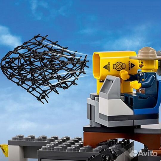 Конструктор 10865 Полицейский участок в горах