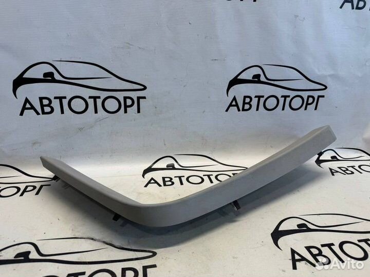 Обшивка багажника левая Mercedes-Benz Glk 350 X204