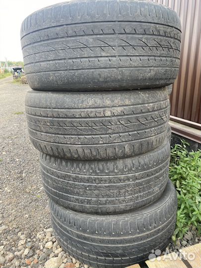 Continental CrossContact UHP E 295/40 R21