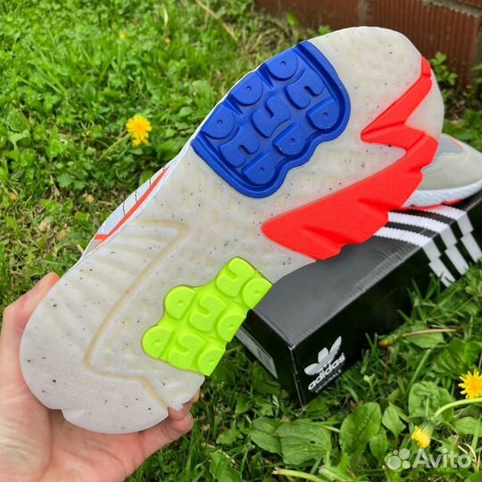 Кроссовки adidas
