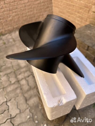 Винт для мотора yamaha 200лс