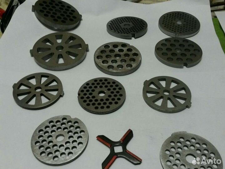 Запчасти для мясорубок импортных и России, а также