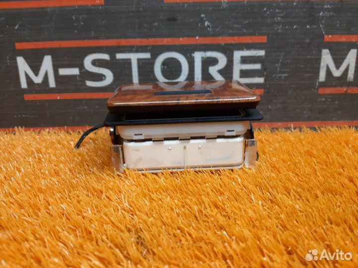 Пепельница Bmw 5-Series E39 M52B25 256S4 1999