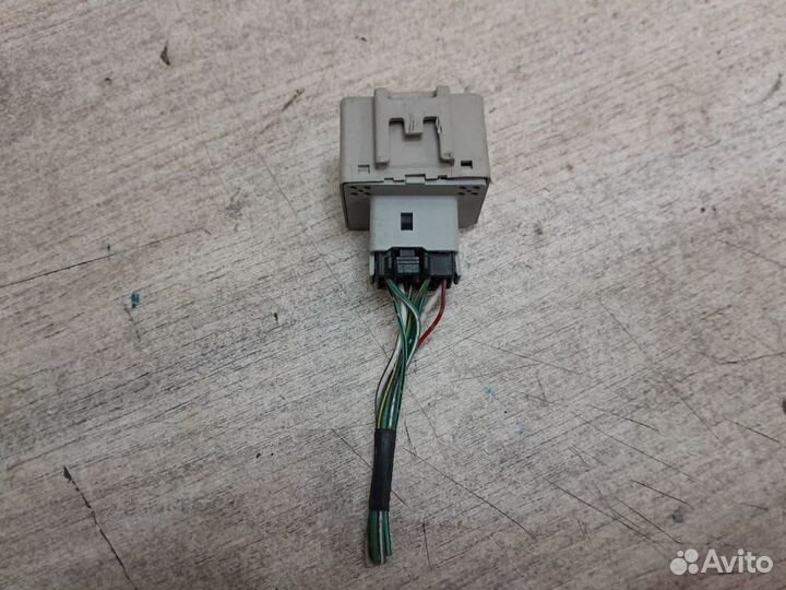 Реле поворотов Toyota Camry XV30 (2001—2006)