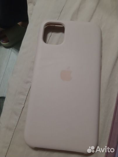 Чехол на iPhone 11