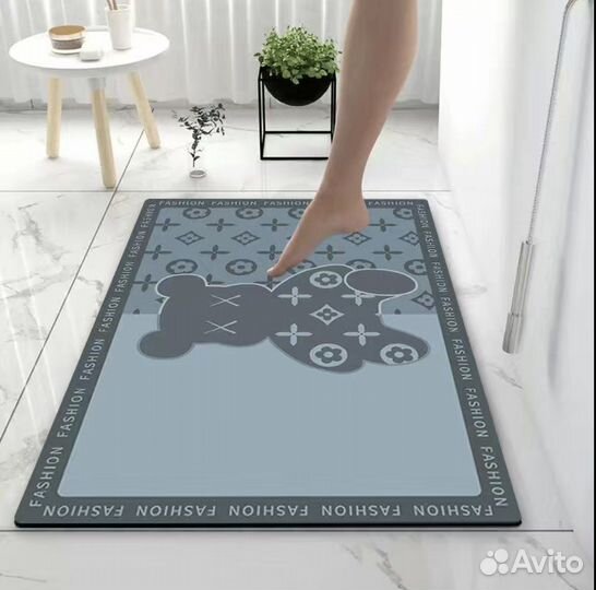 Коврик придверный прорезиненный в прихожую kaws