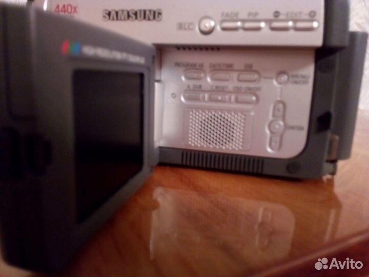 Видеокамера цифровая Samsung