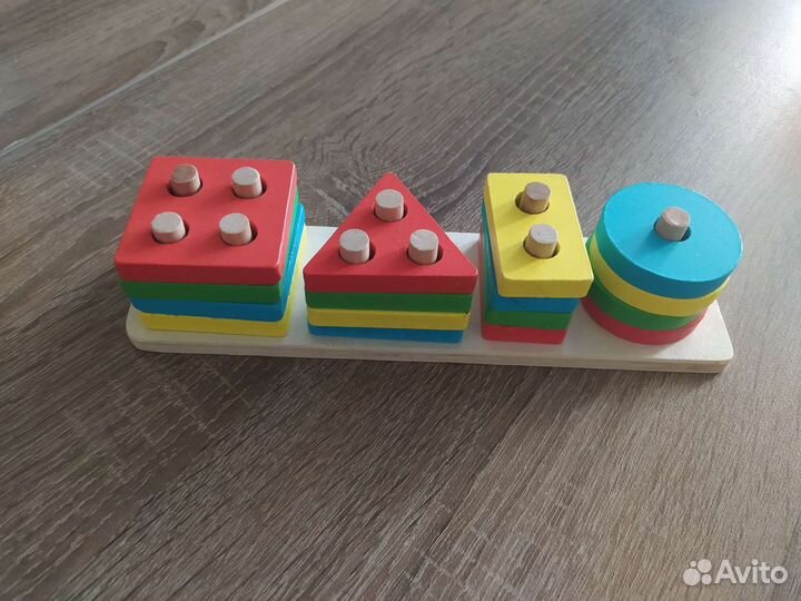 Развивающие игрушки сортер пирамидка