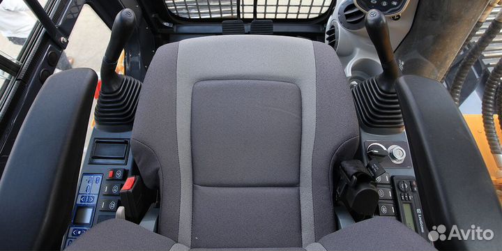 Гусеничный экскаватор LiuGong CLG950E, 2023