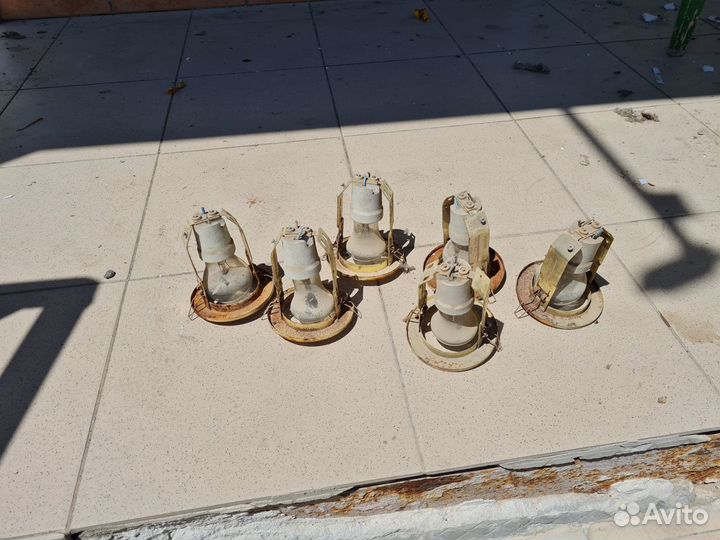 Светильник потолочный бу