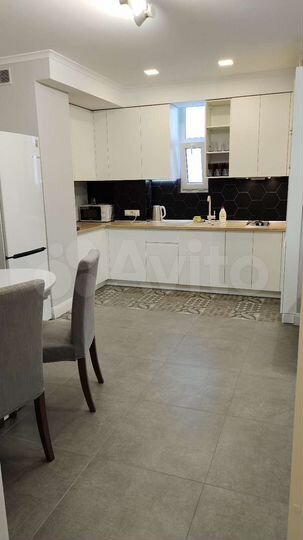 2-к. квартира, 55 м², 6/7 эт.