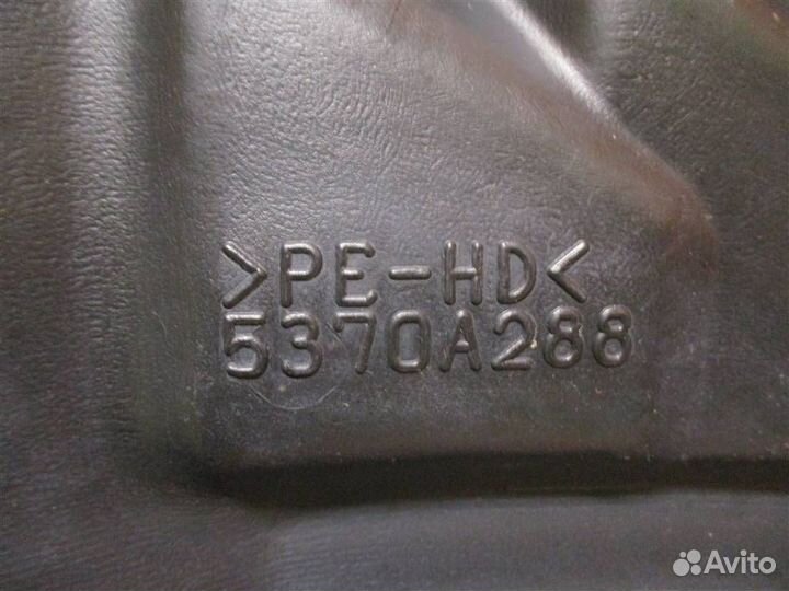 Подкрылок передний правый Mitsubishi Lancer 10 (C