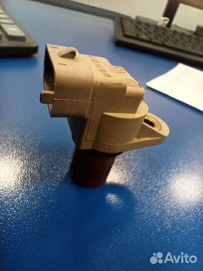 Датчик положения распредвала mercedes A0041531328