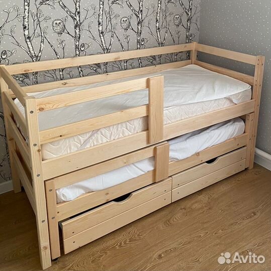Двухъярусная кровать из сосны