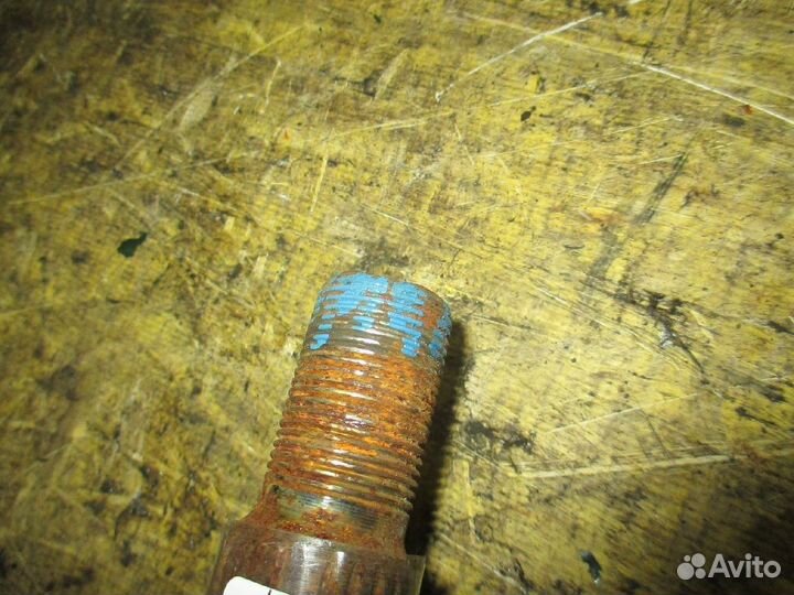 Привод Toyota Corolla fielder ZRE144G (Заднее)