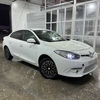 Renault Fluence 1.6 CVT, 2015, 190 000 км, с пробегом, цена 800 000 руб.