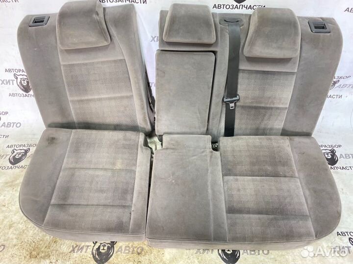 Сиденье заднее Peugeot 307 RFN EW10J4 2002