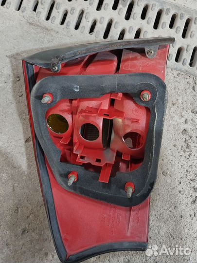 Задние фонари на Ауди а6 с5 седан