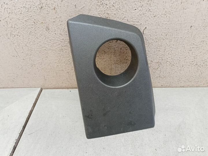 Накладка моторного отсека