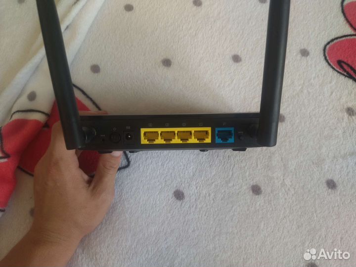 Asus RT-N12 роутер
