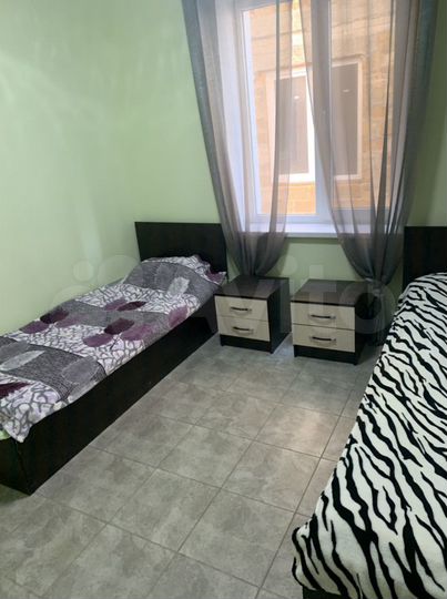 Комната 12 м² в > 9-к., 1/3 эт.