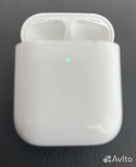 Зарядный кейс для AirPods Wireless Charging Case