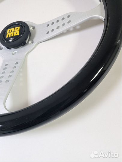 Глянцевый руль момо ABS пластик