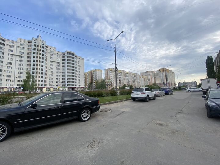 Свободного назначения, 250 м²