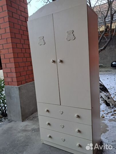 Детский шкаф