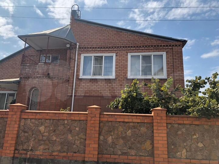 Дом 250 м² на участке 10 сот.