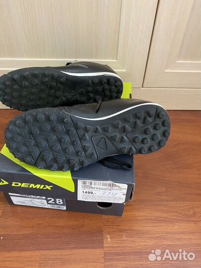 Детские футбольные бутсы 28 размера demix