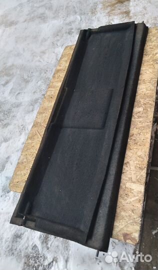 Полка в багажник универсала или хетчебека