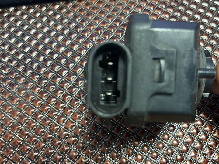 Корректор фары Renault /Nissan