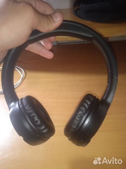 Беспроводные наушники