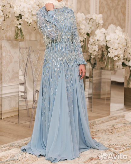 Вечернее платье