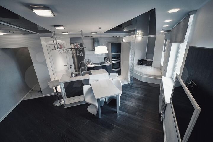 2-к. квартира, 70 м², 8/10 эт.