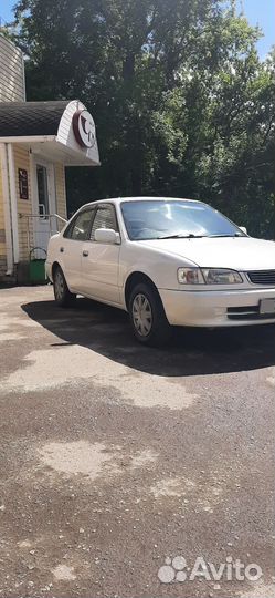 Toyota Corolla 1.5 AT, 2000, 203 000 км